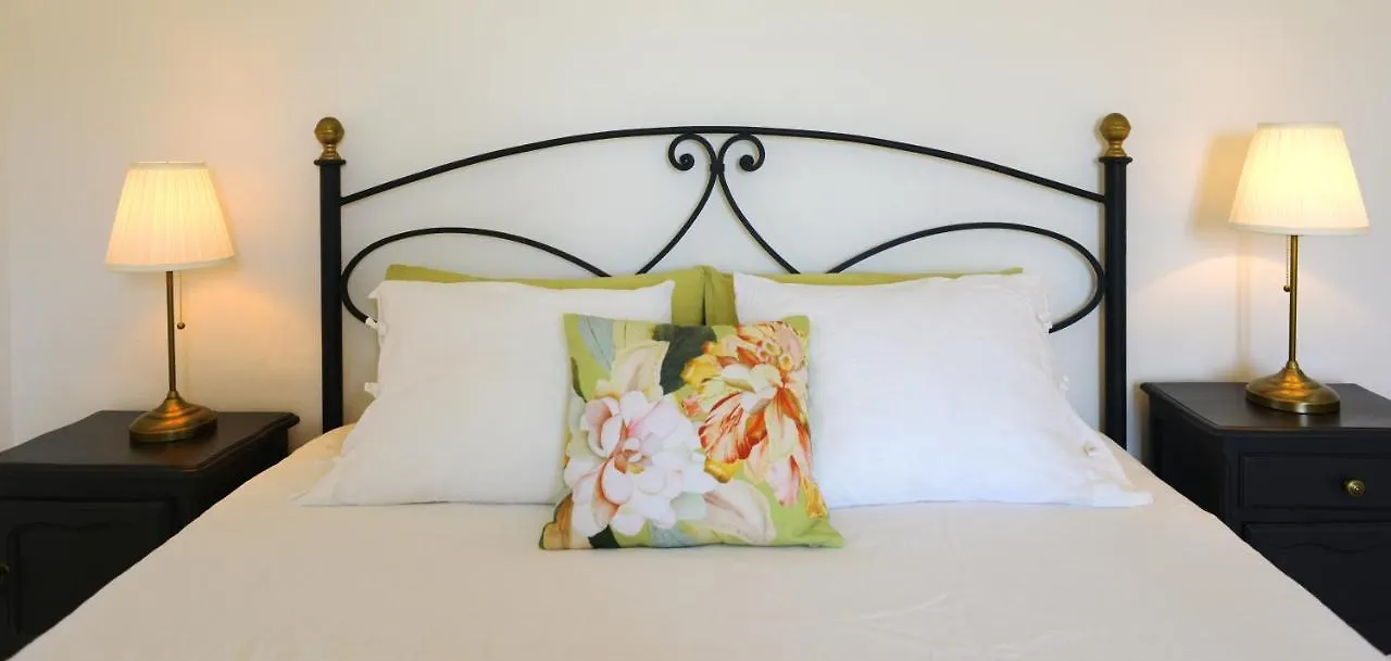 Casa Mimi Bed & Breakfast Gergal 0*,